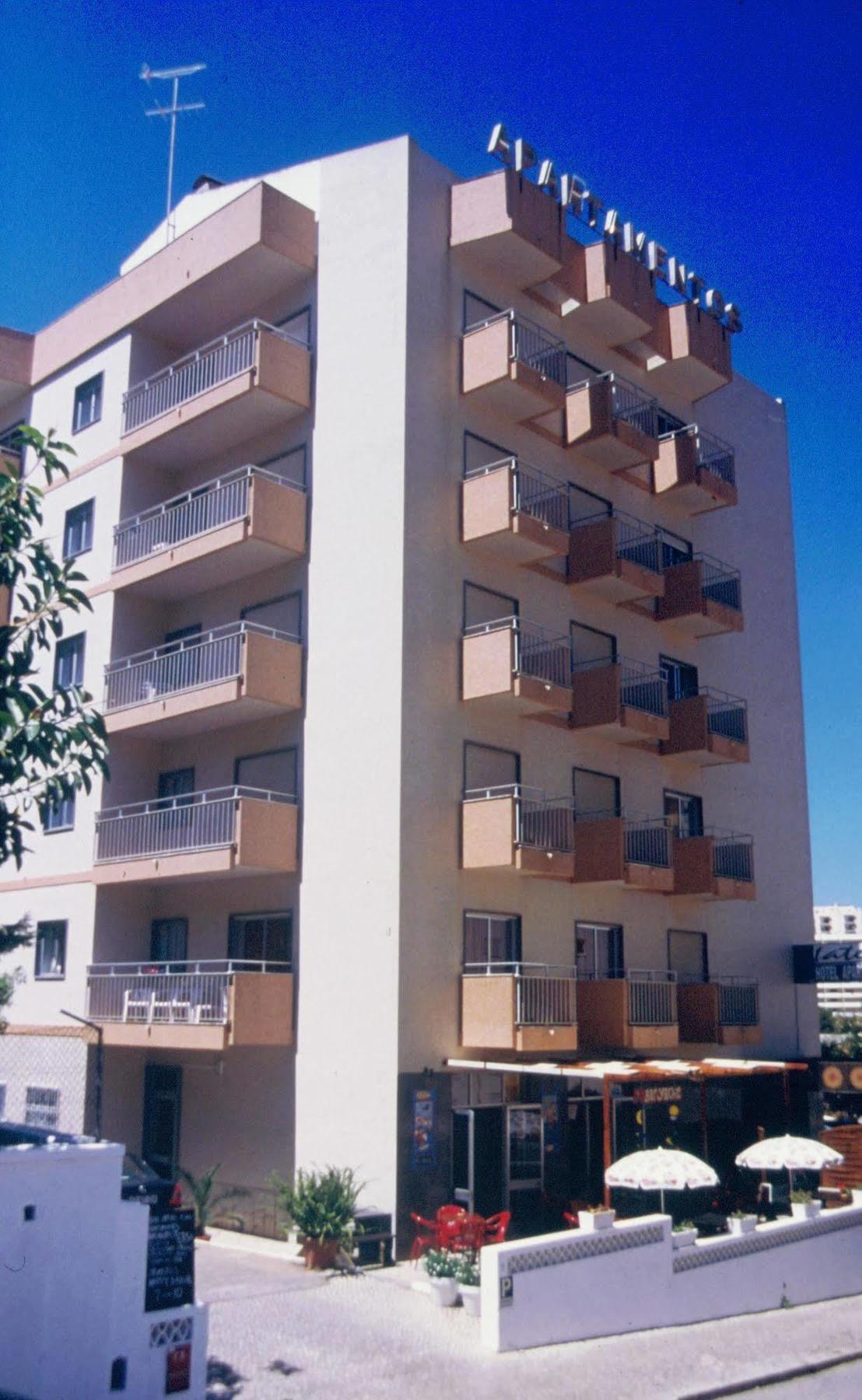 Hotel Apartamento Iate Портиман Екстериор снимка