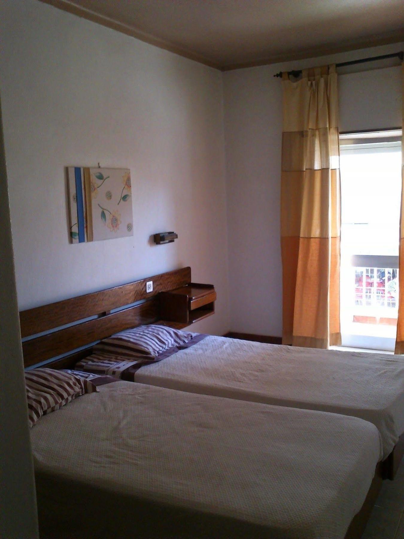 Hotel Apartamento Iate Портиман Екстериор снимка